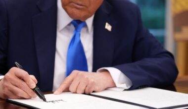 White House: H-1B $100,000 Fee Will Only Affect New Applicants