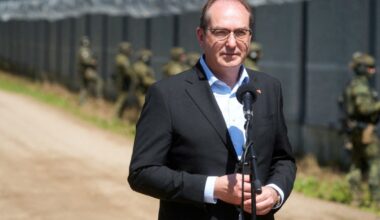 German interior minister warns against drone threat - World