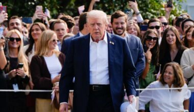 Government shutdown draws closer as congressional leaders head to the White House | National News