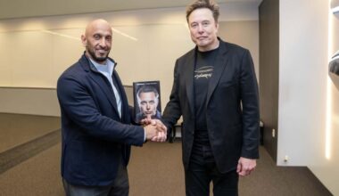 Elon Musk incontra i vertici di BRIDGE UAE per discutere del futuro dei media, della tecnologia e dell'intelligenza artificiale e riceve l'invito al summit inaugurale BRIDGE 2025 | National Business