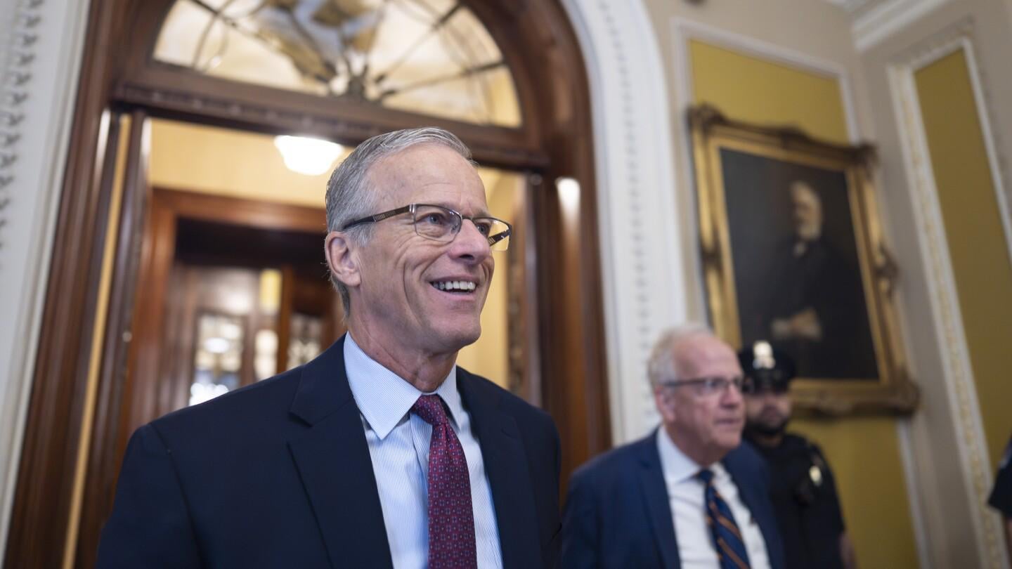 Senate confirms 48 of Trump's nominees at once after changing the chamber's rules