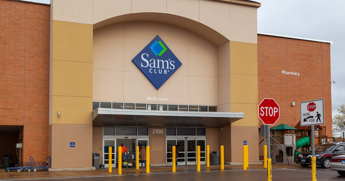 Sam’s Club takes a slice of the pizza business with online sales growth