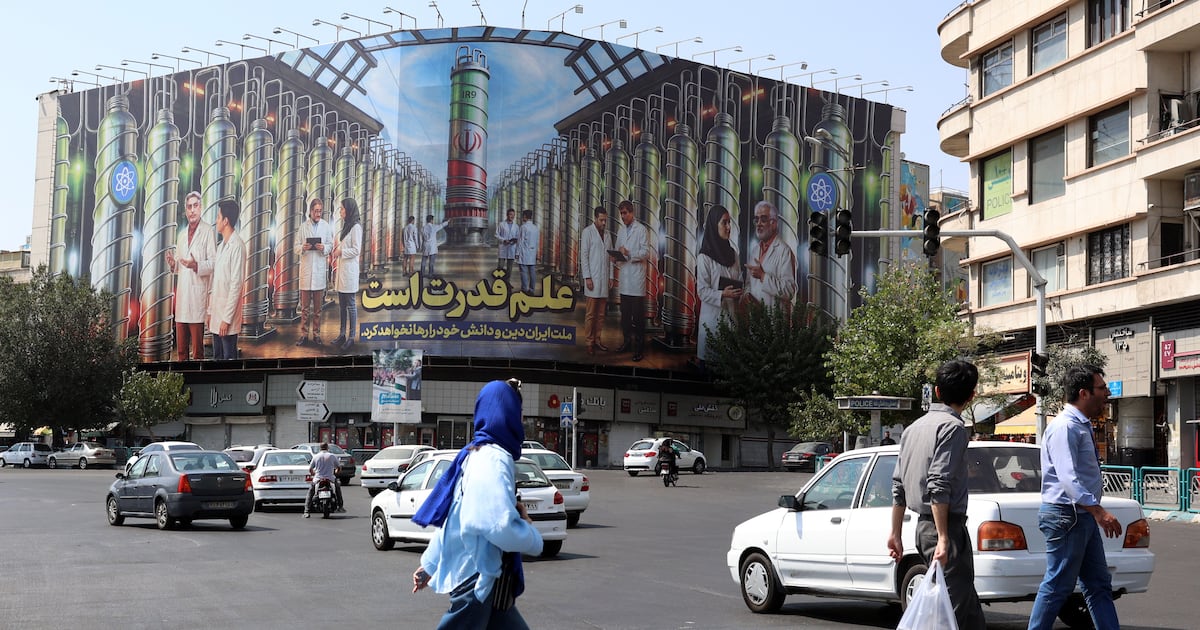 UN Security Council votes to reimpose 'snapback' sanctions on Iran