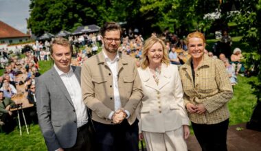 Blå blok vil genindføre Store Bededag: Kæmpe afvisning fra Venstre