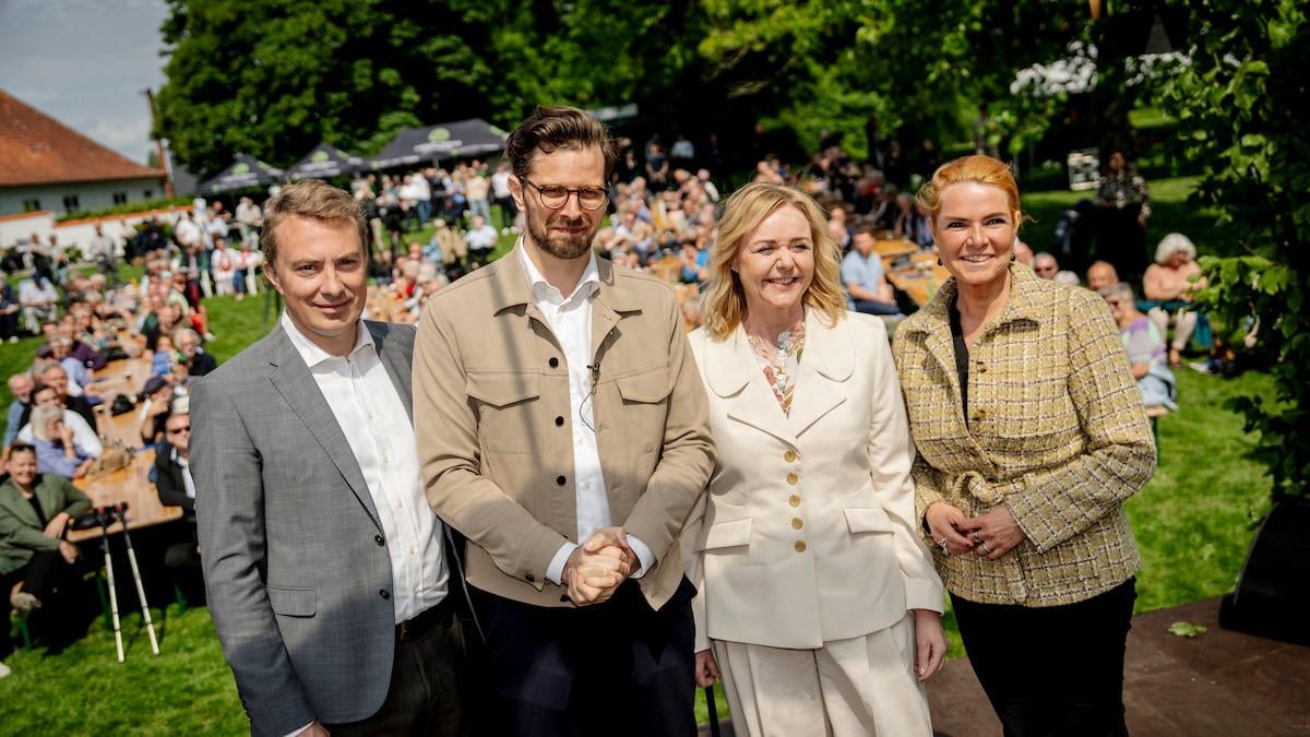 Blå blok vil genindføre Store Bededag: Kæmpe afvisning fra Venstre