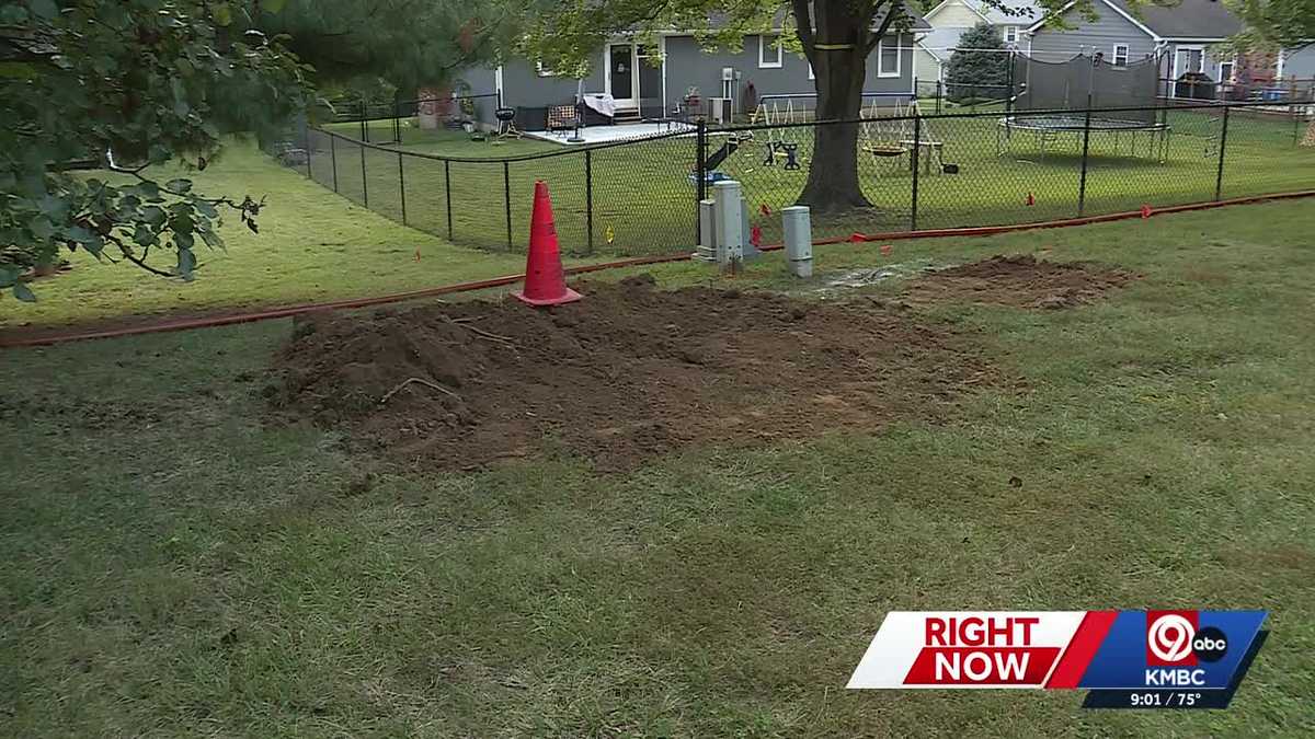 Lexington neighbors worried after gas leak evacuates homes