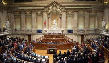 Portugal's parliament approves amended foreigners' law with far right support