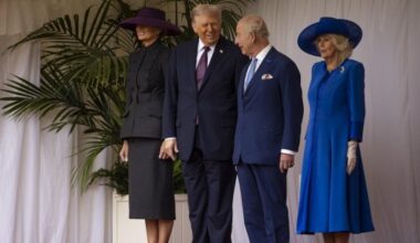 Стилът на Мелания: Защо крие очите си с големите си шапки?