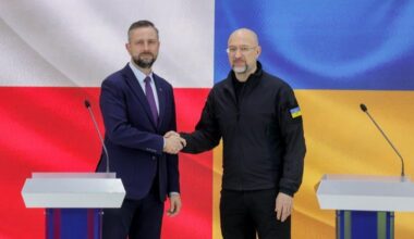 Ukraine and Poland sign agreement to cooperate on drone warfare