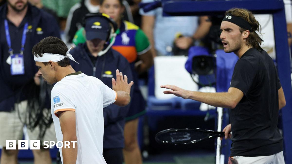 Great Britain's Lando Norris driving the McLaren MCL39 Mercedes on track during practice ahead of the F1 Grand Prix of Netherlands at Circuit Zandvoort. Photo by Alastair Staley