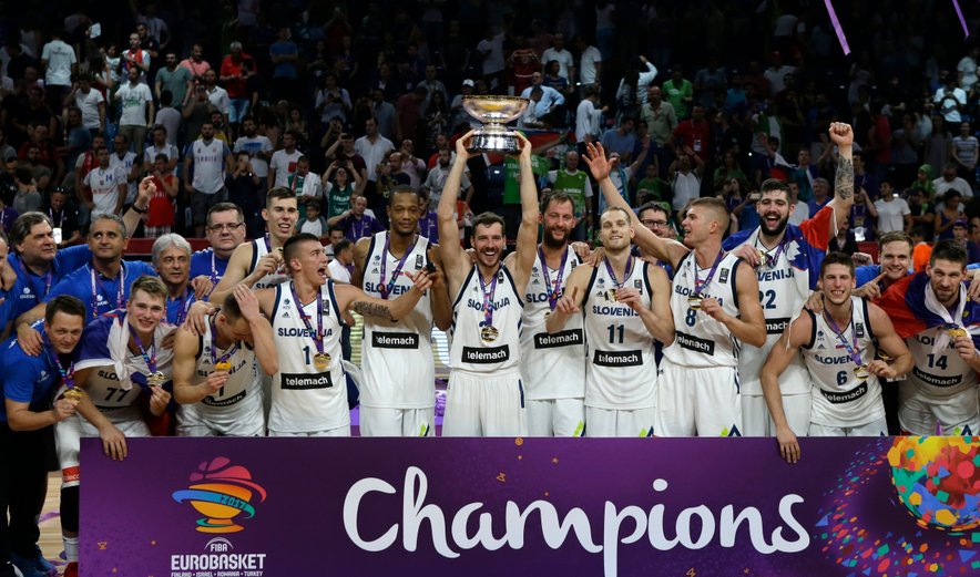 Slovenski košarkarji so leta 2017 postali evropski prvaki.