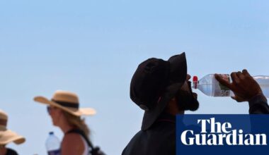 Human-made global warming ‘caused two in three heat deaths in Europe this summer’ | Researchers from Imperial College London say 16,500 deaths caused by hot weather brought on by greenhouse gases