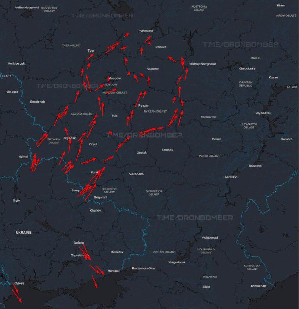 Ukrainian long-range attack drones are attacking Russian military facilities. Information is current as of 20:20