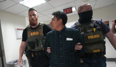 ICEBlock app for immigration sighting blamed in violent attack
