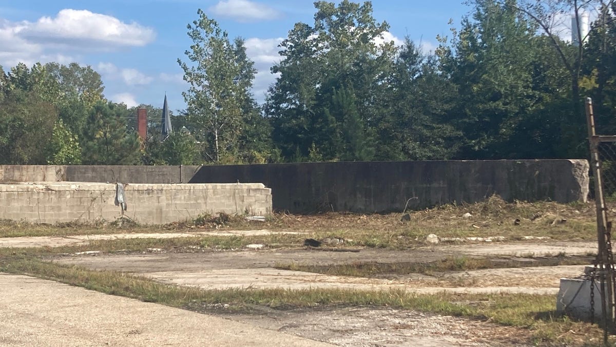 Petroleum contamination at Lake Street site subject of public meeting