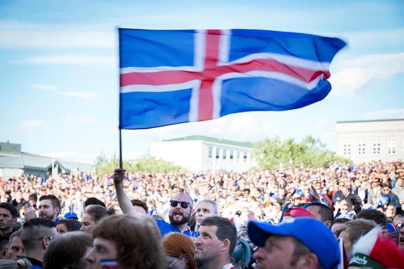 The Icelandic flag flies at Arnarhóll.
