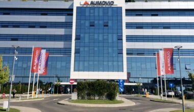 Un nou colos auto intră pe piața din România, cu peste 13.000 de angajați