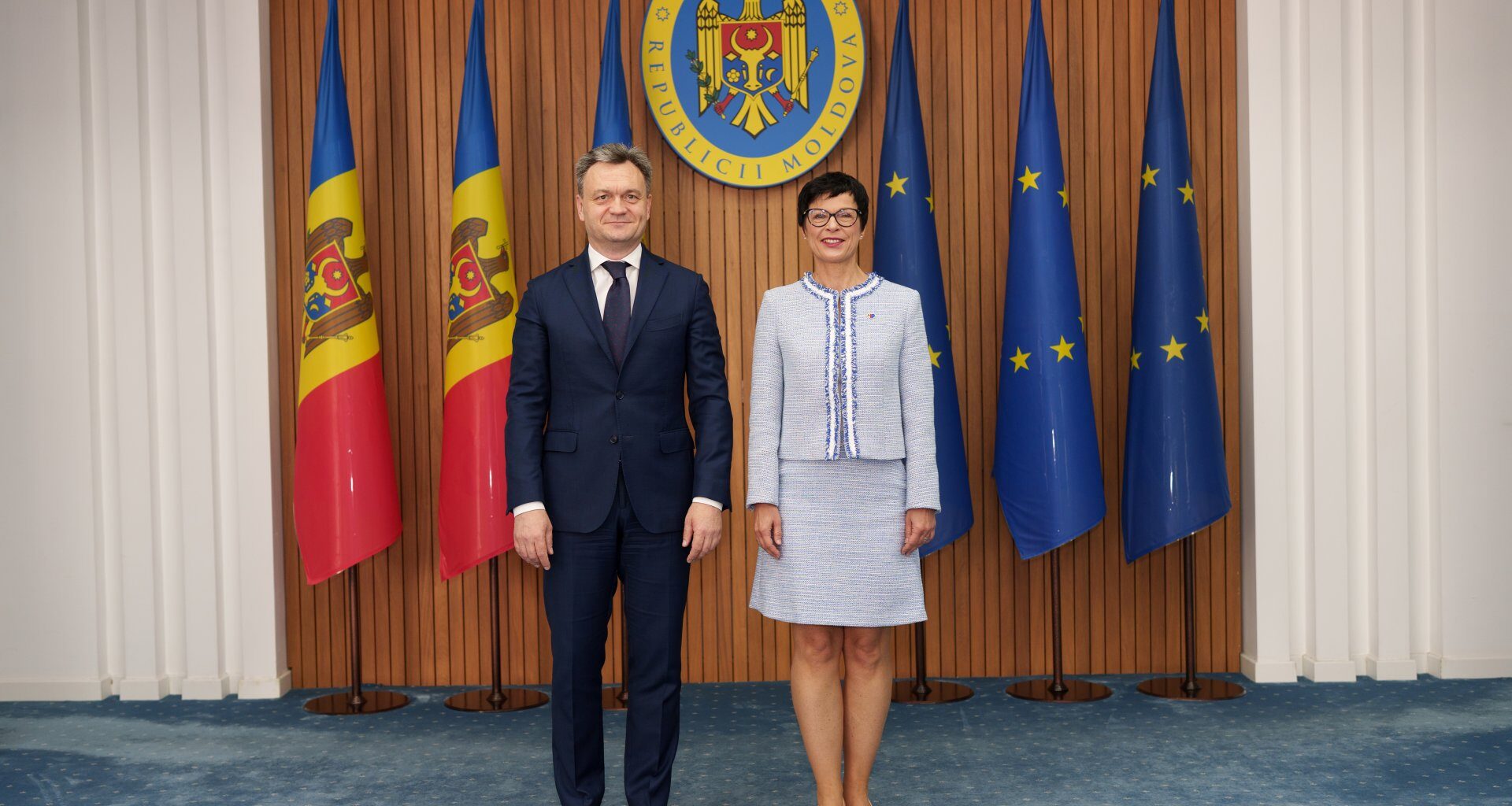 Moldovan PM has dialogue with European Commissioner for Enlargement