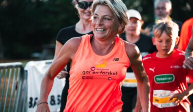 Den nordjyske ultraløber Stine Rex har i nat slået verdensrekorden for 1000 km løb for kvinder på kortest tid.