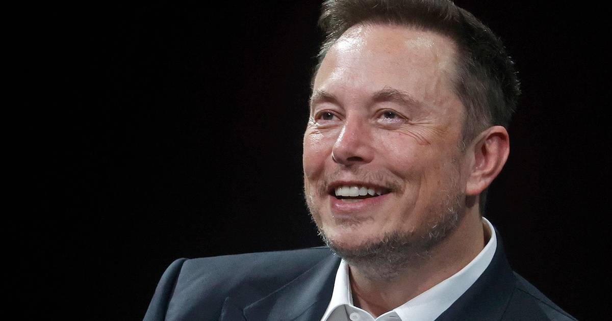 Tesla board proposes $1 trillion payday for Musk