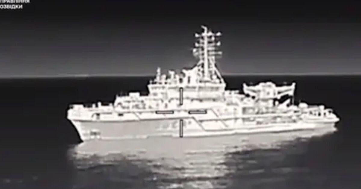 Putin humiliated as £44m Russian warship 'put out of action' by Ukraine