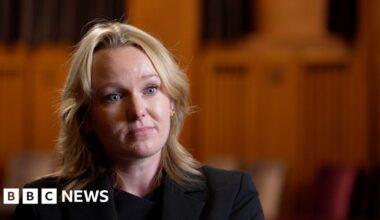 'He put his hand down my tights': Sex harassment widespread among barristers, review finds