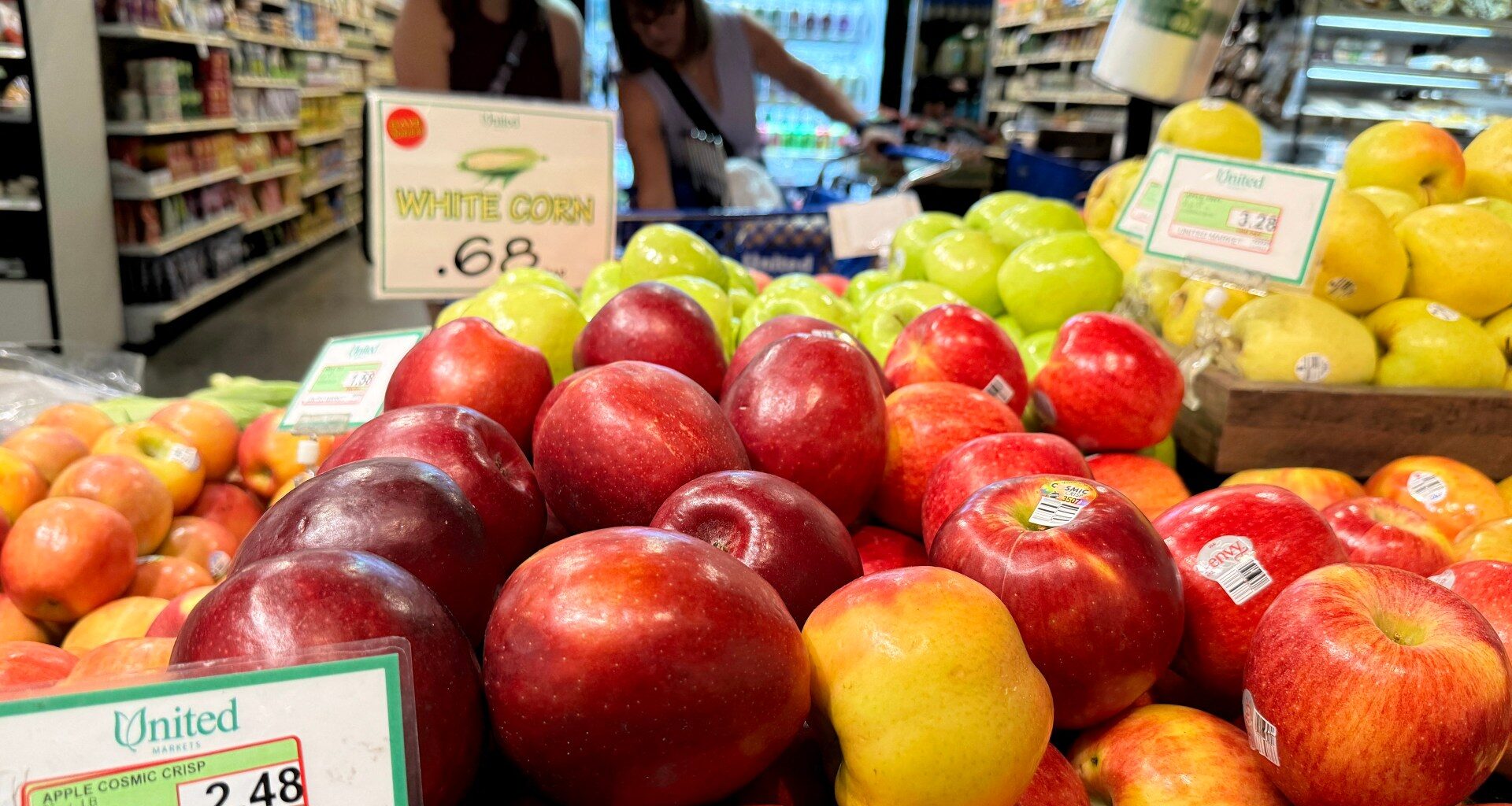 As tariffs hit, Americans grapple with rising bills and multiple jobs | Inflation