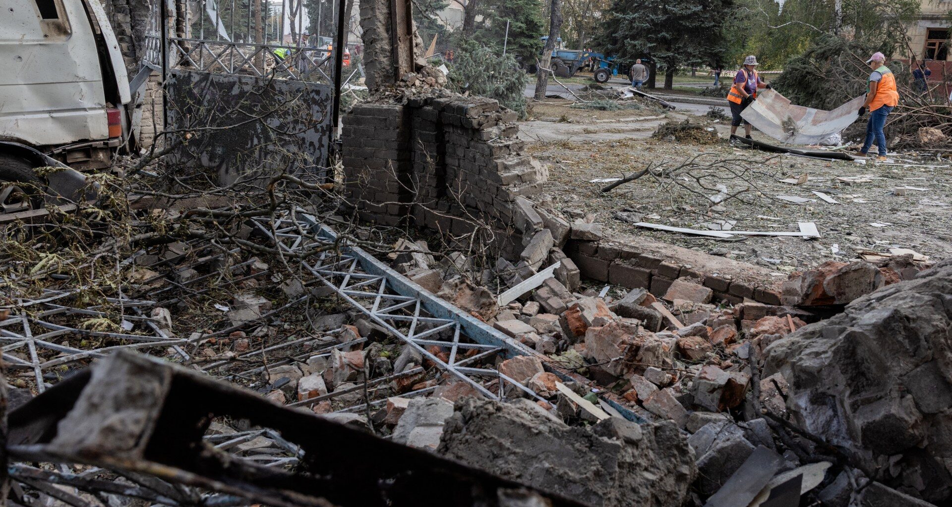 Ukraine says Russia returns 1,000 bodies in latest exchange | News