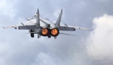 De waarschuwing kwam na een incident waarbij drie Russische MiG-31-straaljagers vorige week boven Estland werden gezien.