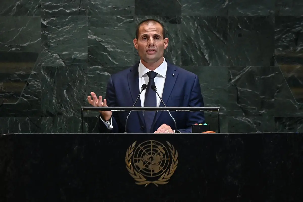 Malta offers to host warring parties for peace talks