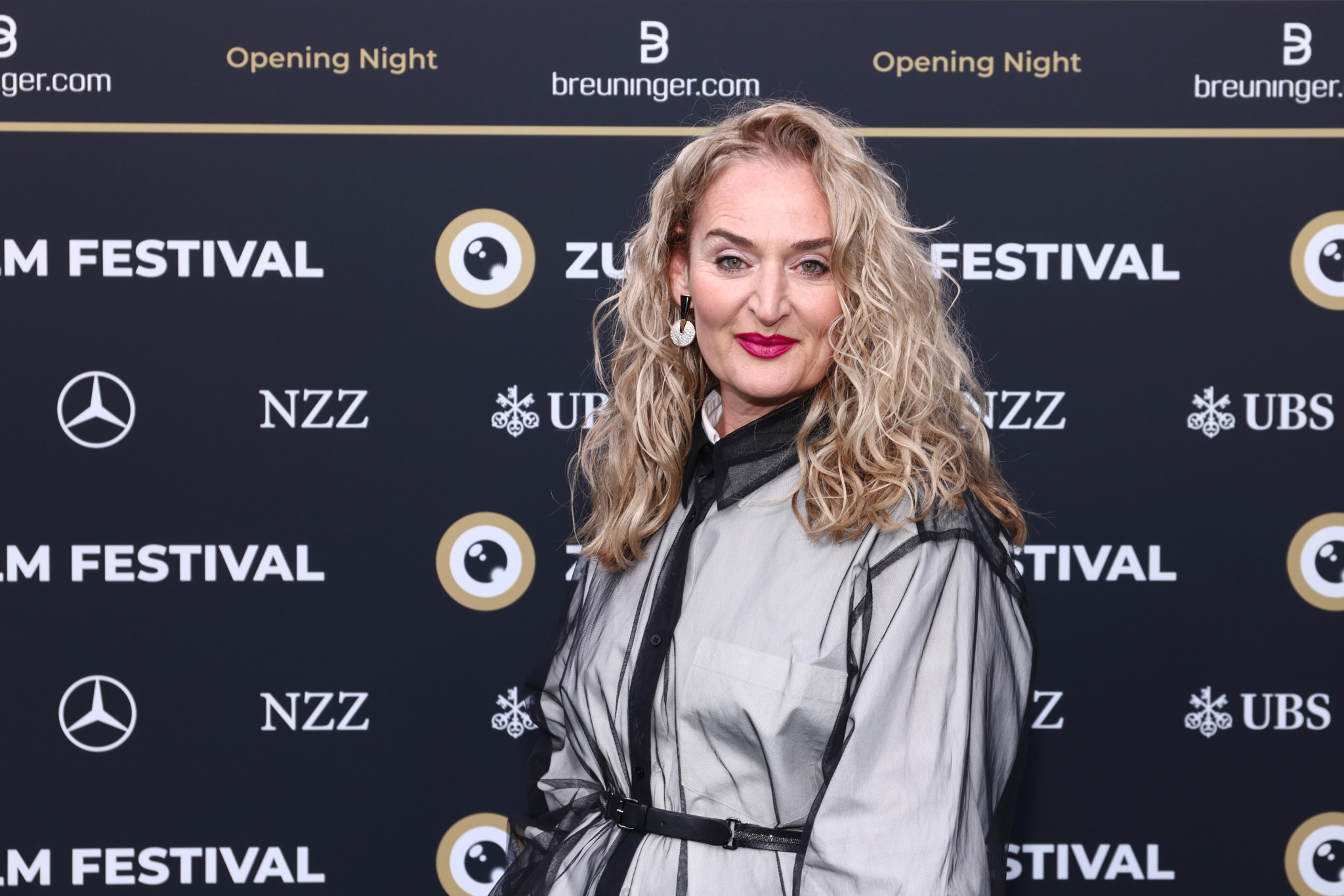 Rachel Braunschweig auf dem Green Carpet des 21. Zurich Film Festivals im Kongresshaus Zürich, September 2025.