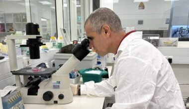 The Israeli implant that may cure paralysis forever