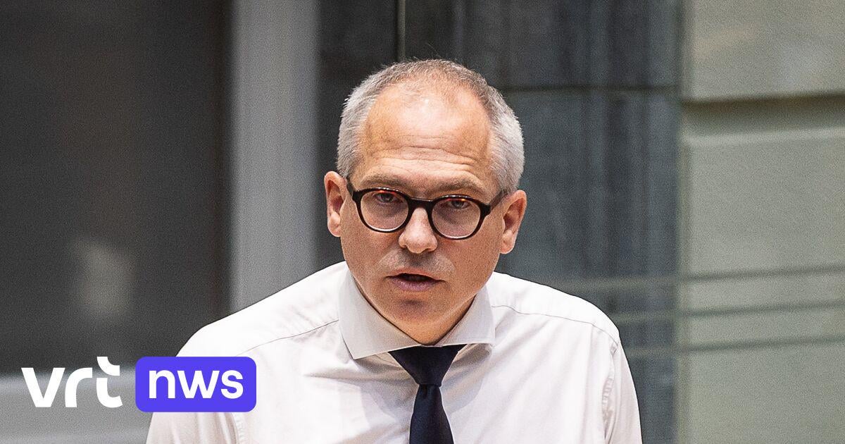 Minister-president Diependaele wil plafond op sociale voordelen, goed idee? "Er is eerder ondergebruik dan overgebruik" | VRT NWS: nieuws