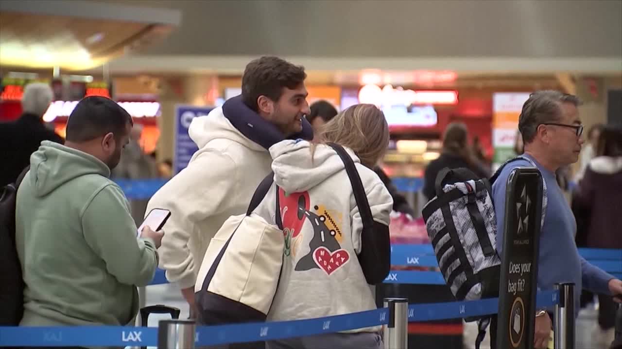 Minnesota businesses & tourism organizations trying to bring back Canadian tourists