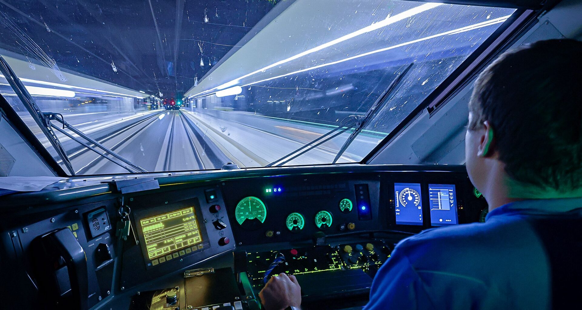 Czechia’s Pendolino sets 200 km/h record on Prague line, opening new chapter for fast rail