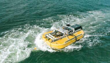 California clears key lease for wave-powered desalination pilot