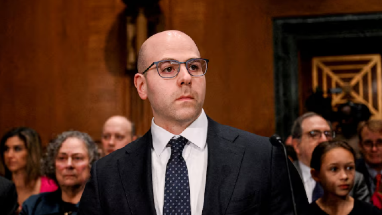 Trump Adviser Stephen Miran Joins Fed Ahead of Key Rate Meeting