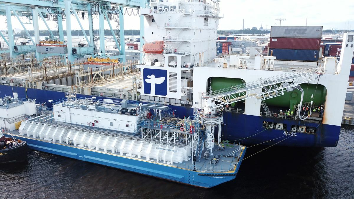 File Photo: The LNG bunkering barge Clean Jacksonville refuels one of TOTE’s LNG-powered containerships
