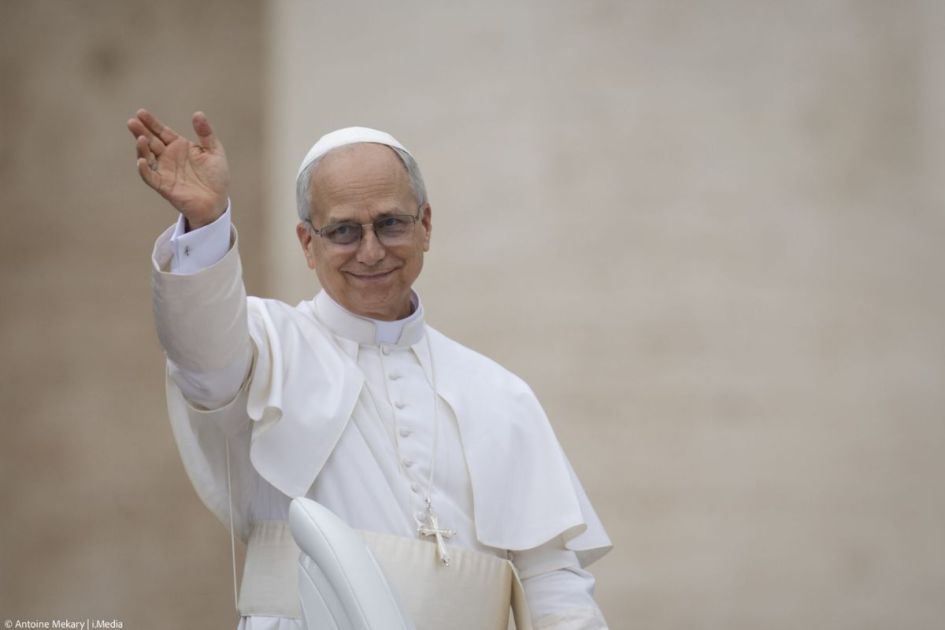 Pope calls for trust instead of suspicion