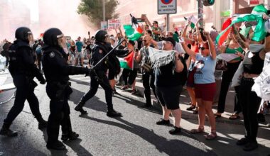 Jonas Vingegaard vinder Vuelta a España - Absurde scener i Madrid: 21. etape aflyst