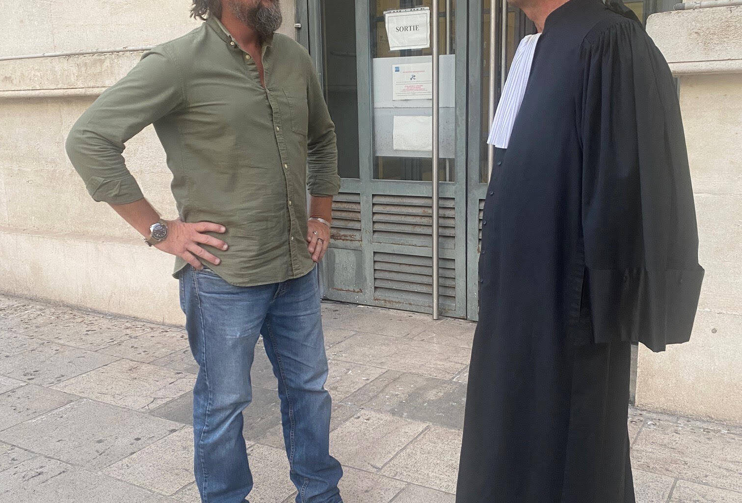"Je n’ai jamais voulu tromper les gens. Mon rhum a plu, je n’ai jamais eu un retour négatif": le créateur niçois de la boisson "Tue Diable" au tribunal