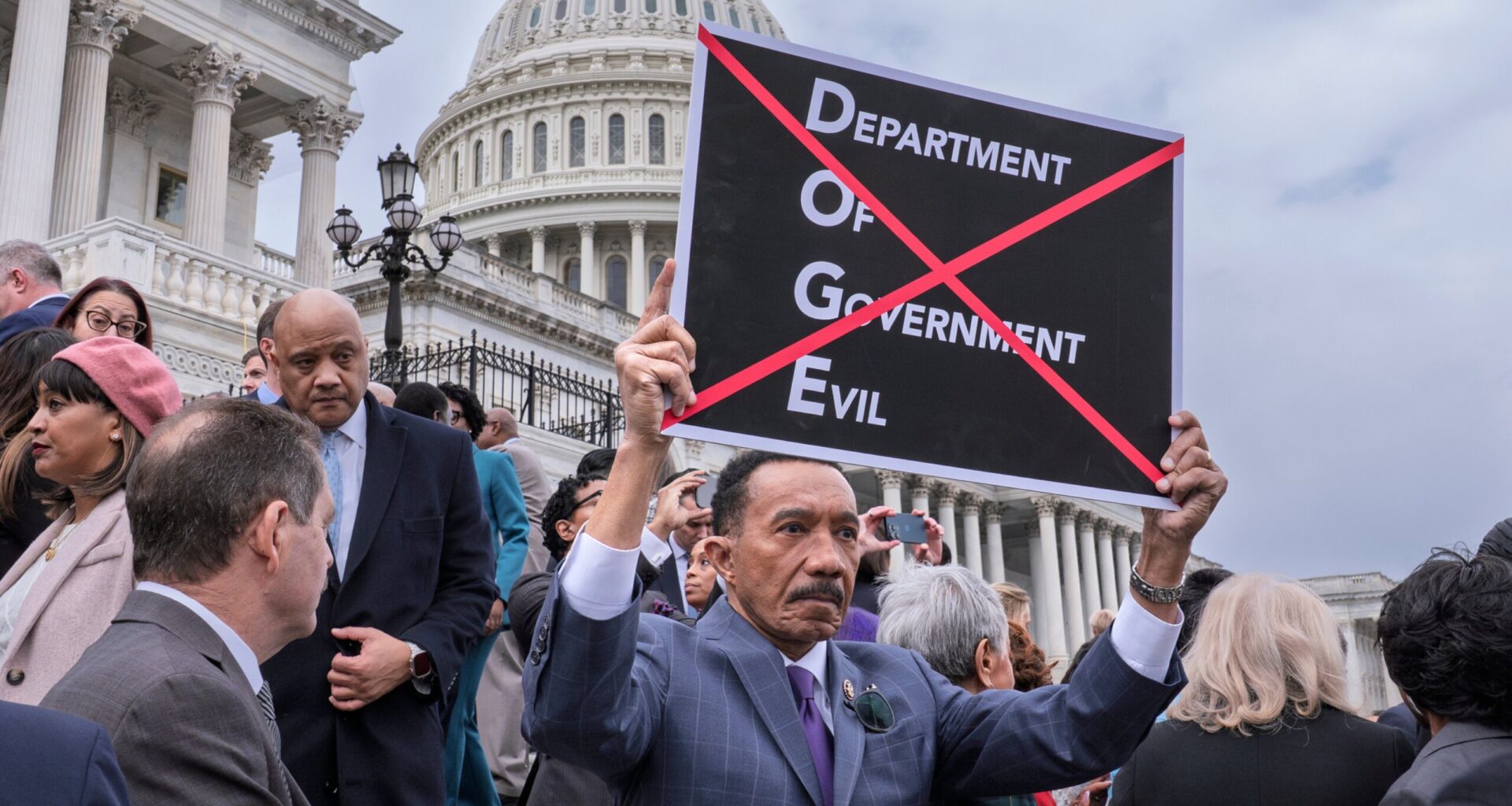 Trump’s workforce purge batters DC’s job market and leads to rise in homes for sale, report finds