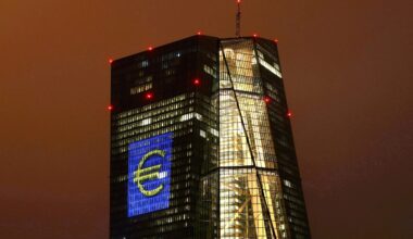 ECB’s Lagarde Calls for Strict Oversight of Foreign Stablecoins in Europe