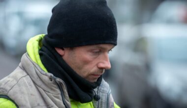 Anti-immigration activist Derek Blighe accused of harassing garda over 10 months – The Irish Times
