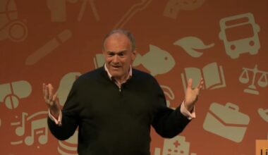 Ed Davey speaking at Lib Dem Conference