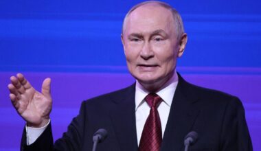 Russians kidnap Ukrainian children to use them as slaves to bomb own country