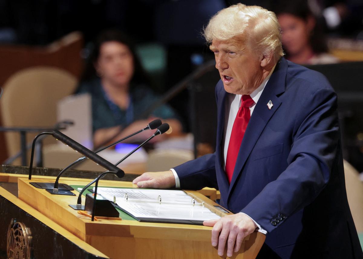 Trump attacks Khan at UN and claims London 'wants to go to sharia law'