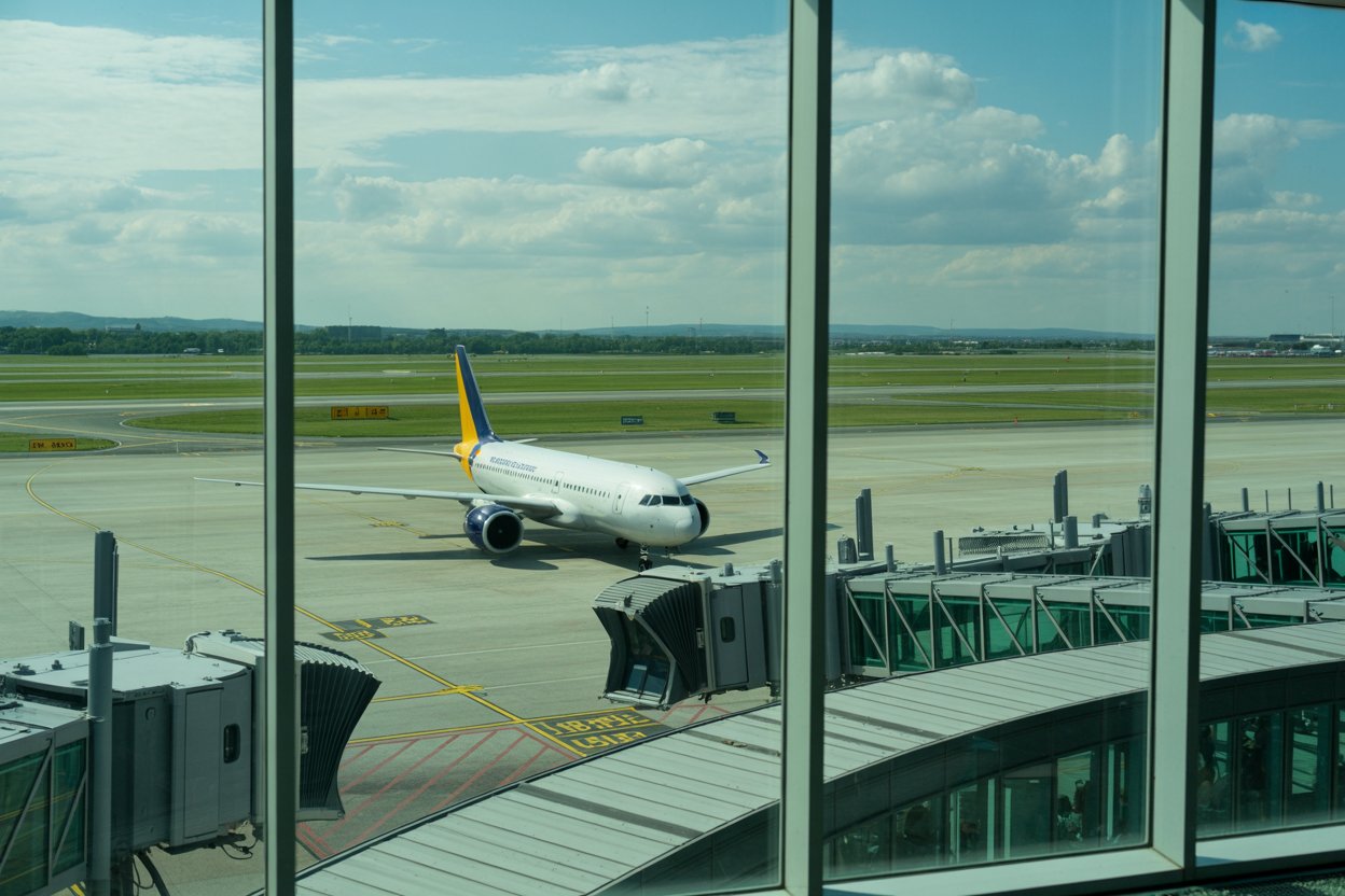 Thousands of Travelers Grounded as 108 New Flights Are Canceled in the UK, Italy, Germany, Malta and More by British, Lufthansa, Ryanair, Vueling and Other Airlines