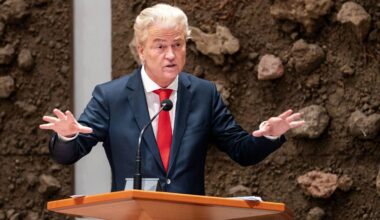 Niederlande: Parlament stimmt für Antifa-Verbot