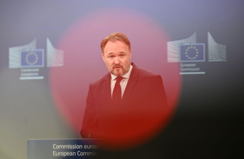 EU energy chief heads to Greenland amid scramble for Arctic critical minerals